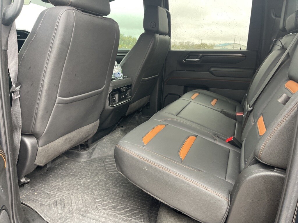 Used 2024 GMC Sierra 2500HD AT4 Truck