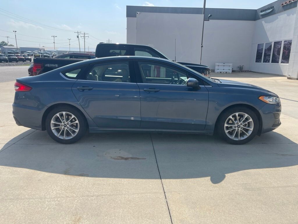 Used 2019 Ford Fusion SE Sedan
