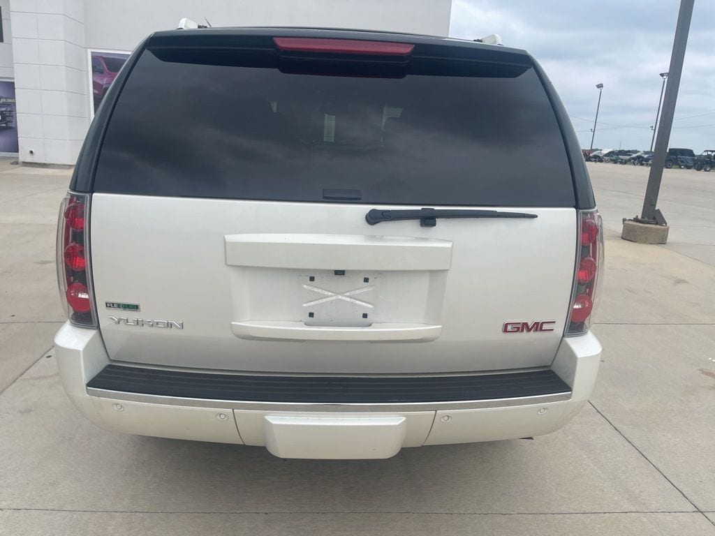 Used 2012 GMC Yukon Denali SUV