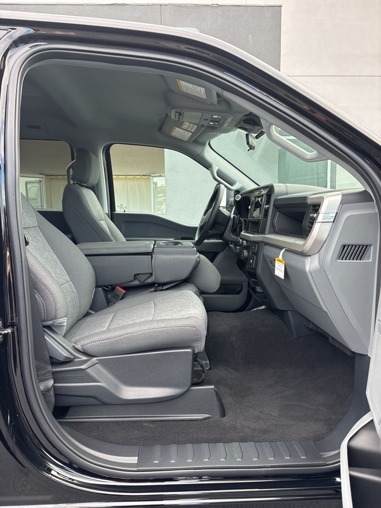2026 Ford F-250 Super Duty XL - Photo 34