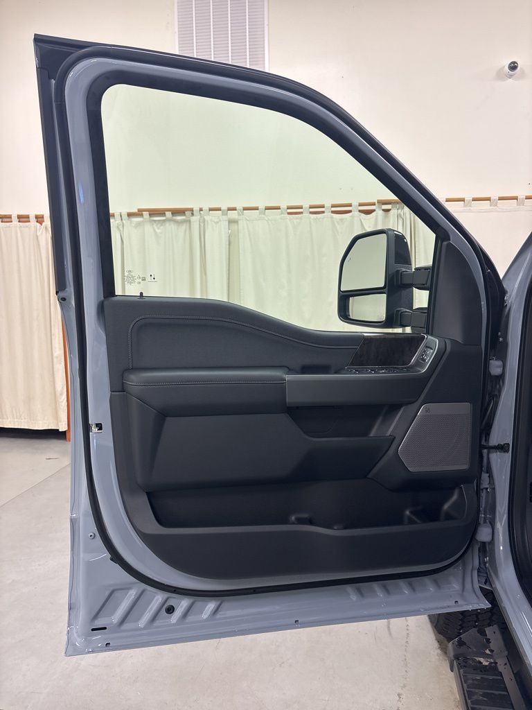 2026 Ford F-250 Super Duty Lariat - Photo 18