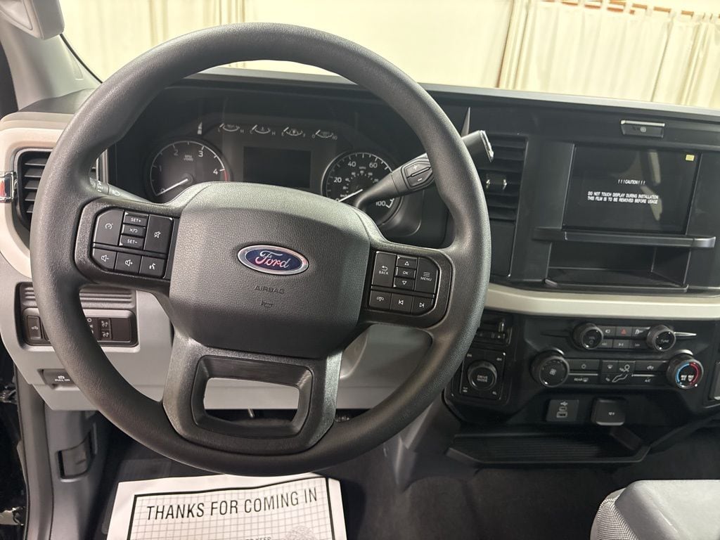 2026 Ford F-350 Super Duty XL - Photo 14
