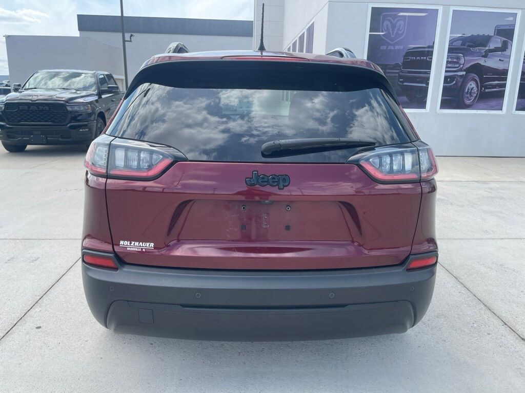 Used 2021 Jeep Cherokee Latitude Plus SUV