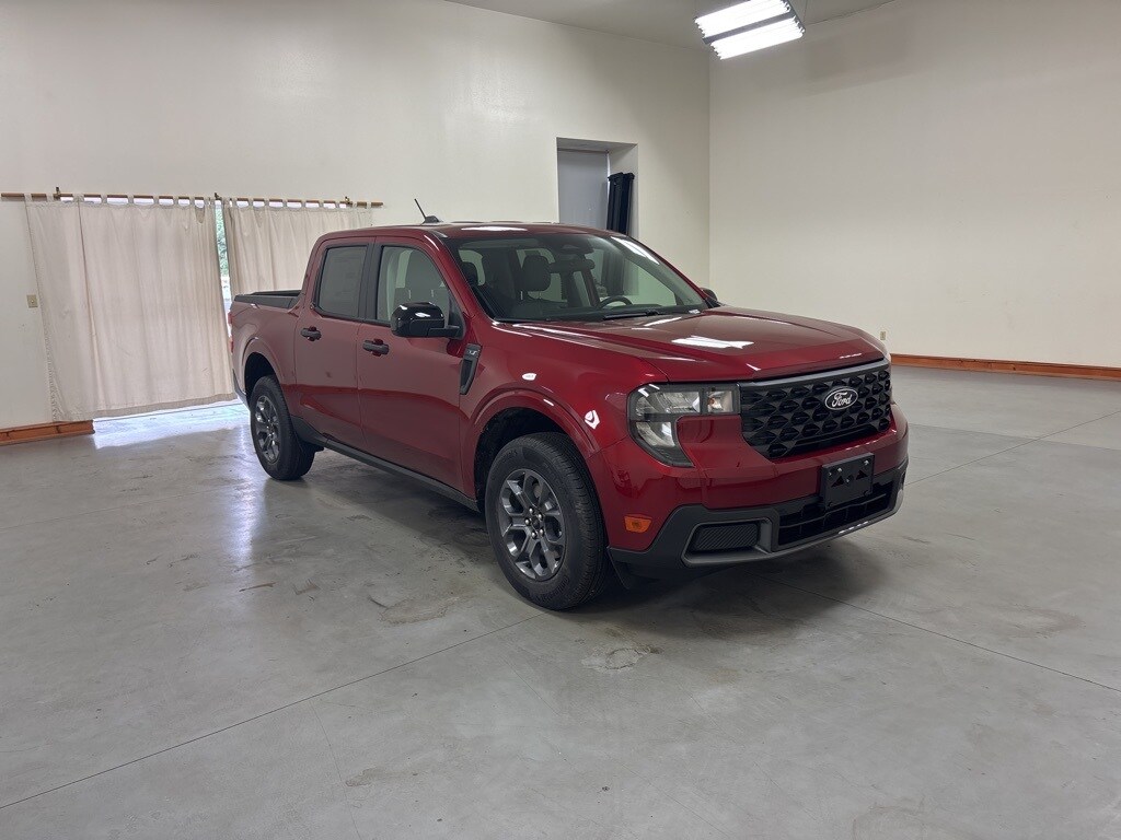 New 2025 Ford Maverick XLT Truck