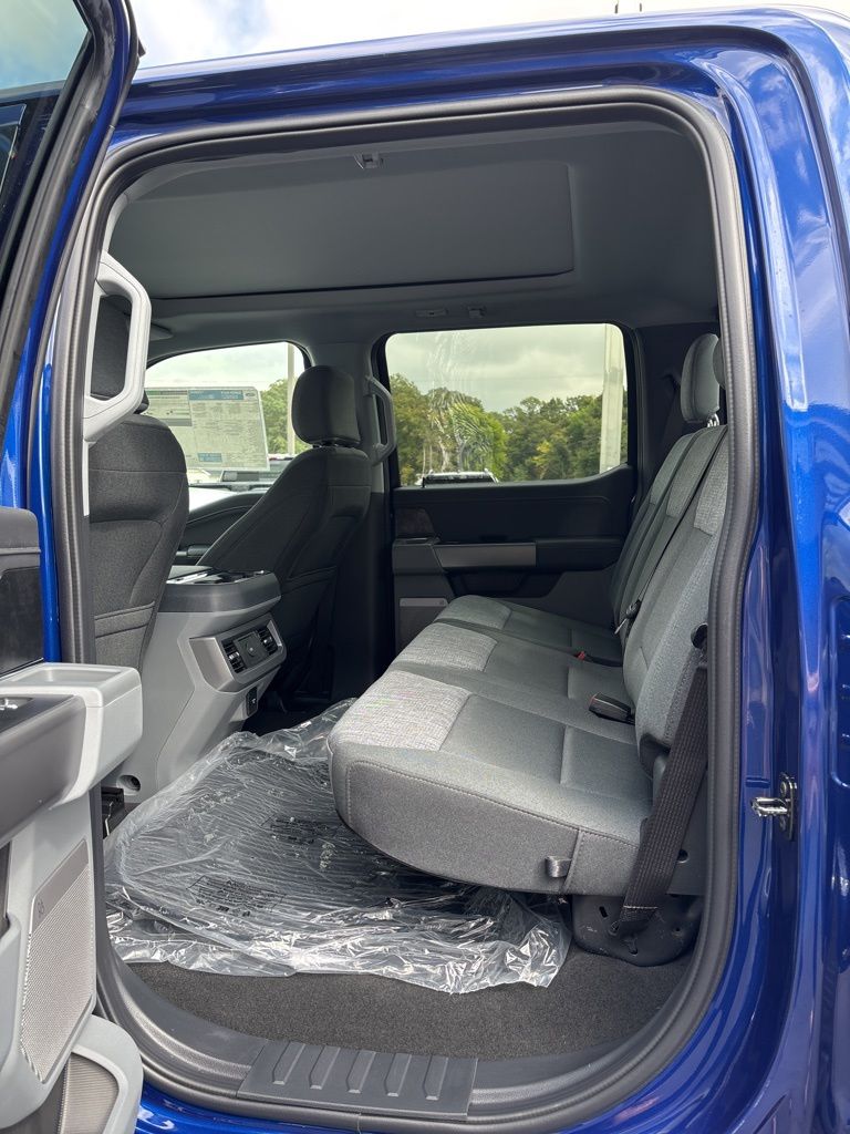 2026 Ford F-350 Super Duty XLT - Photo 22