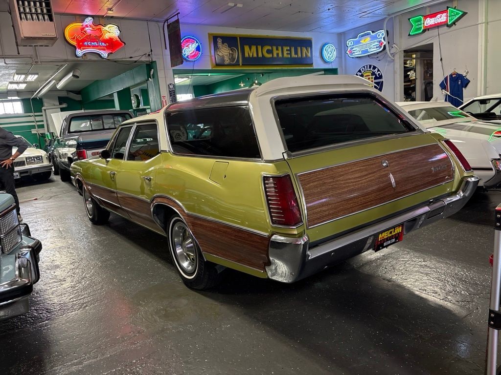 Used 1971 Oldsmobile Vista Cruiser Wagon