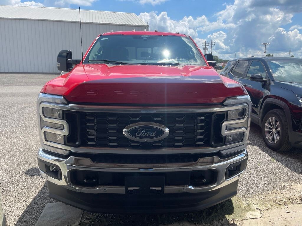 New 2026 Ford F-350 Lariat Truck