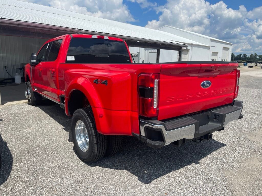 New 2026 Ford F-350 Lariat Truck