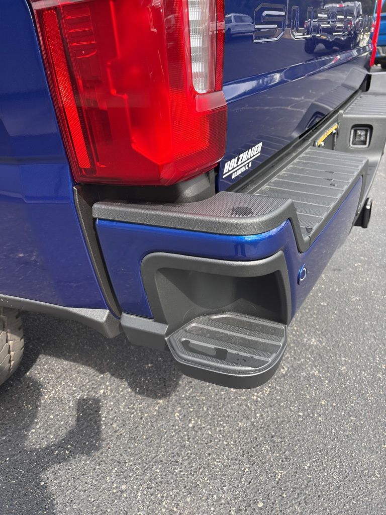 2026 Ford F-350 Super Duty XLT - Photo 26