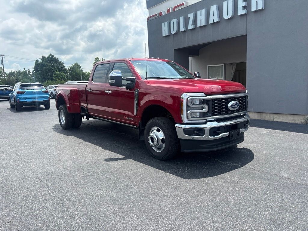 New 2026 Ford F-350 Lariat Truck