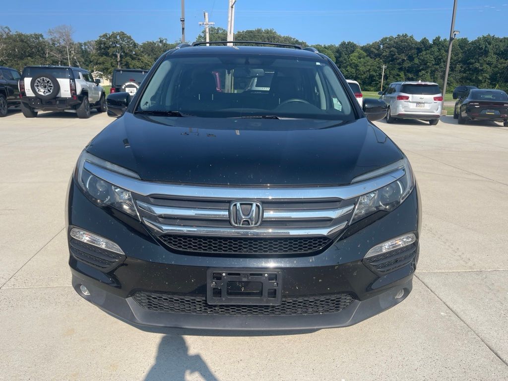 Used 2017 Honda Pilot EX-L with VIN 5FNYF6H50HB018872 for sale in Nashville, IL