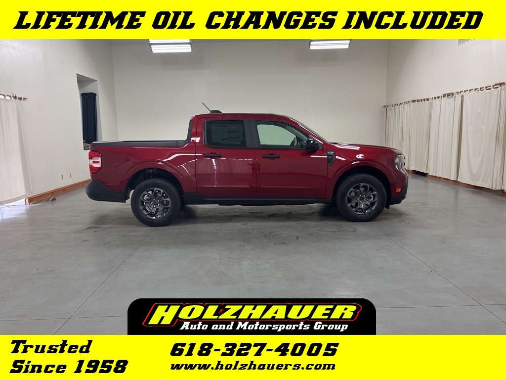 2025 Ford Maverick XLT's photo