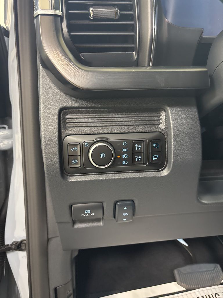 2026 Ford F-250 Super Duty Lariat - Photo 10