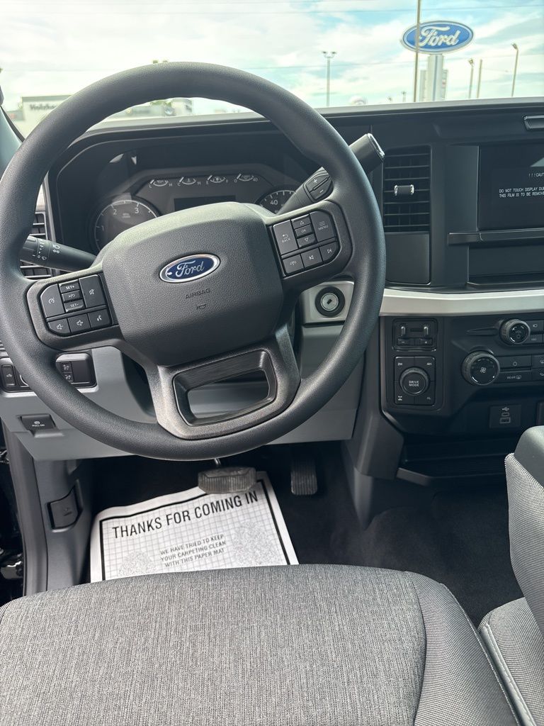 2026 Ford F-250 Super Duty XL - Photo 11