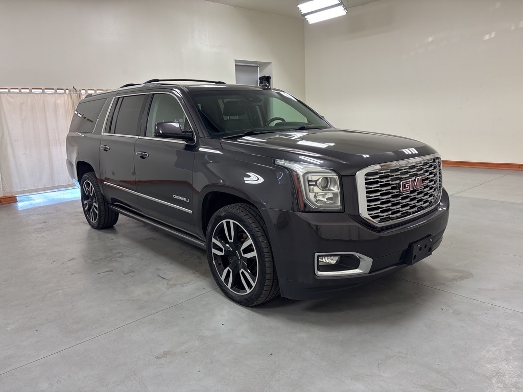 Used 2018 GMC Yukon XL Denali SUV