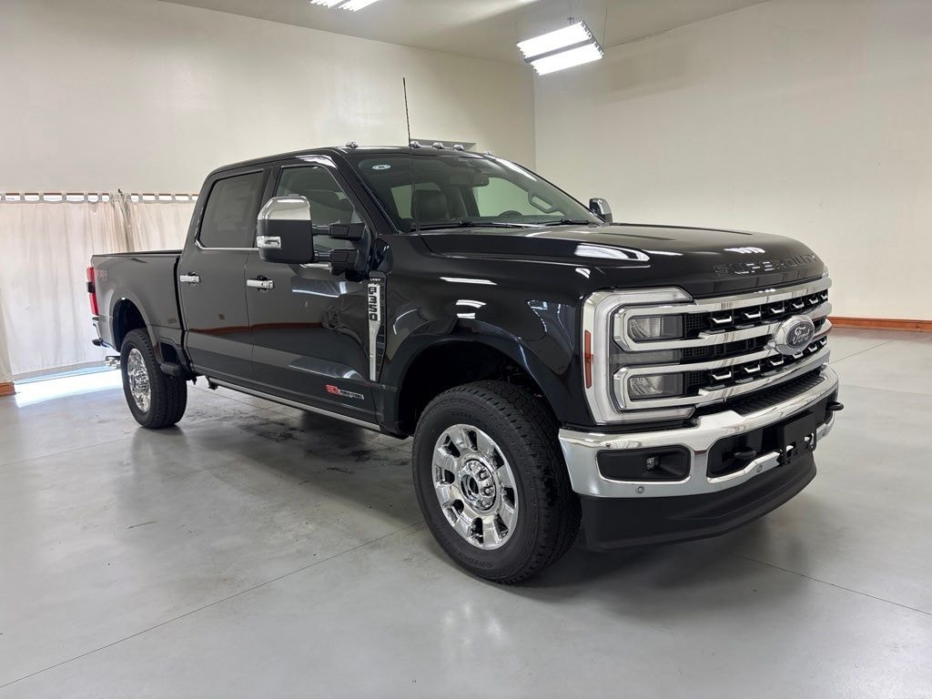 New 2026 Ford F-350 Lariat Truck