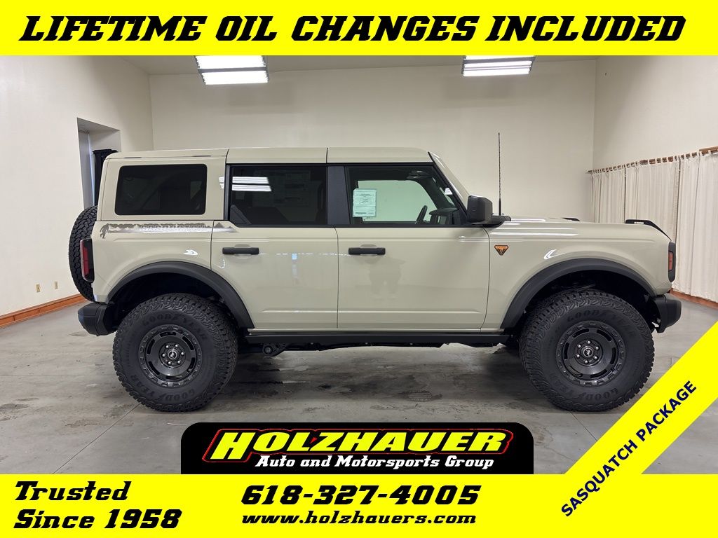 2025 Ford Bronco Badlands 4x4's photo