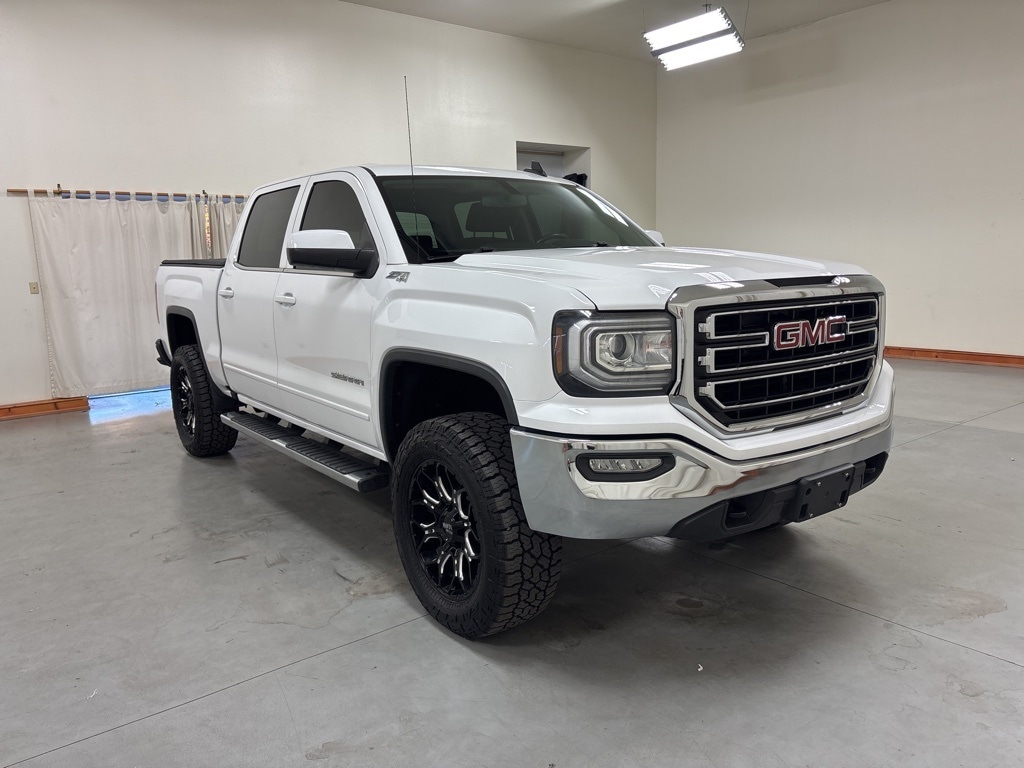 Used 2018 GMC Sierra 1500 SLE Truck
