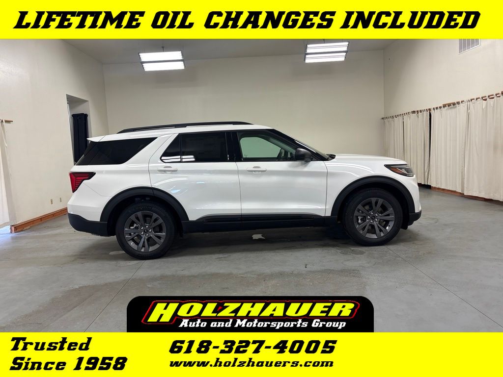 2026 Ford Explorer Active 4WD's photo