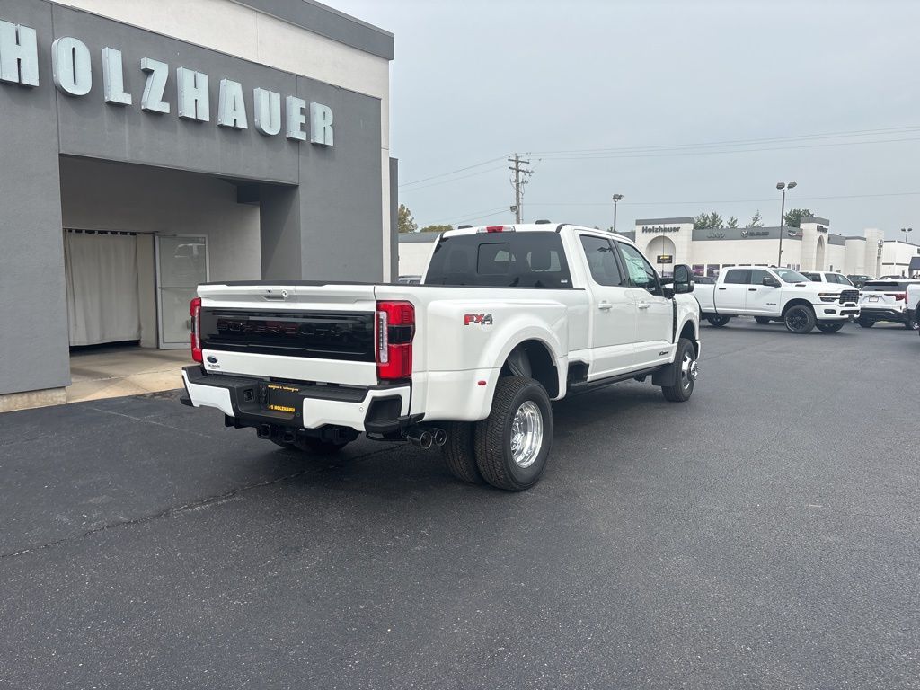 2026 Ford F-350 Super Duty Platinum - Photo 8