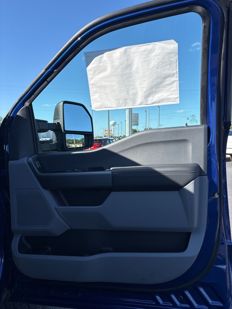 2026 Ford F-350 Super Duty XL - Photo 36