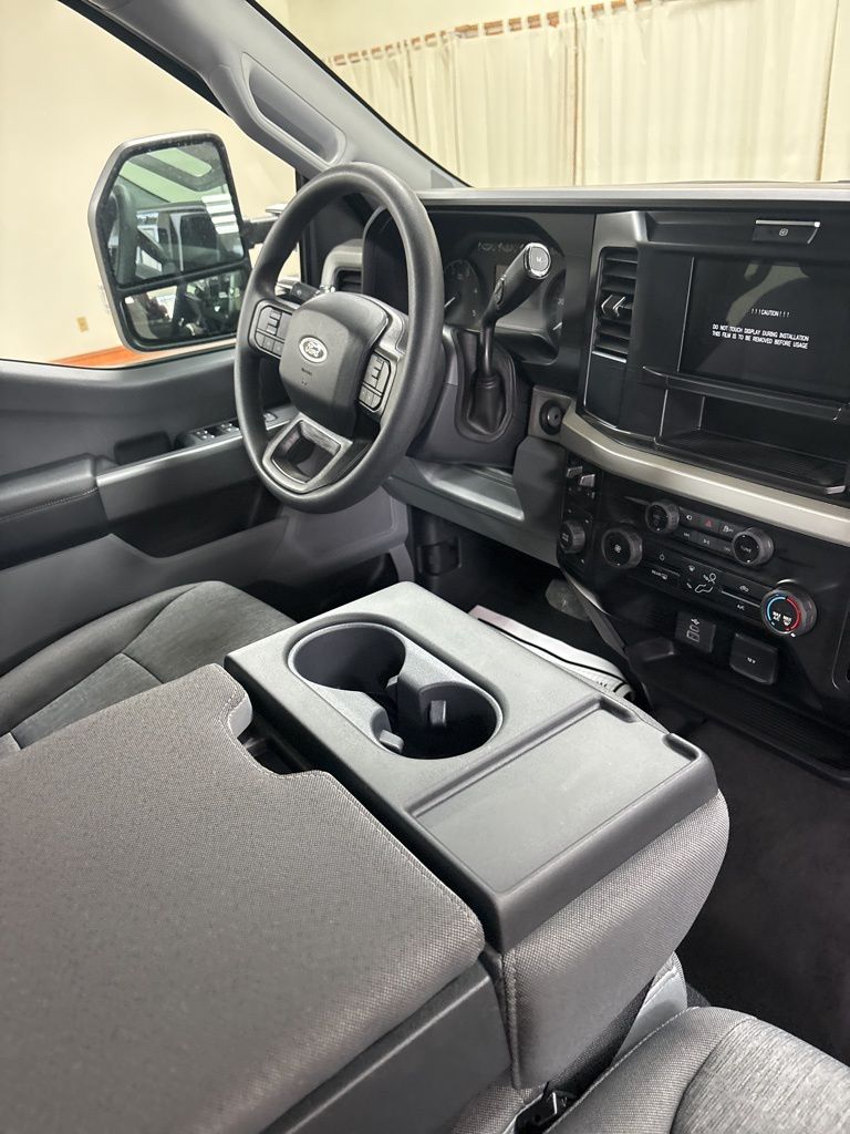 2026 Ford F-350 Super Duty XL - Photo 26