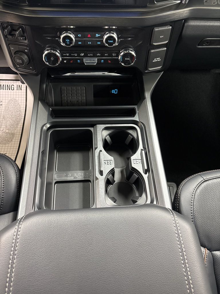 2026 Ford F-350 Super Duty Lariat - Photo 14