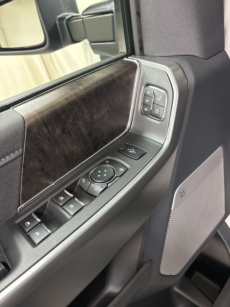 2026 Ford F-350 Super Duty Lariat - Photo 20