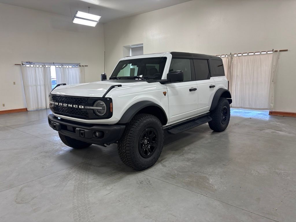 New 2026 Ford Bronco Badlands SUV