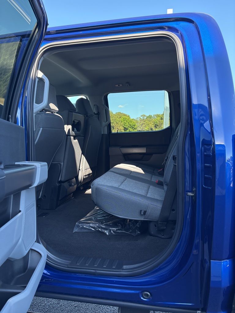 2026 Ford F-350 Super Duty XL - Photo 19