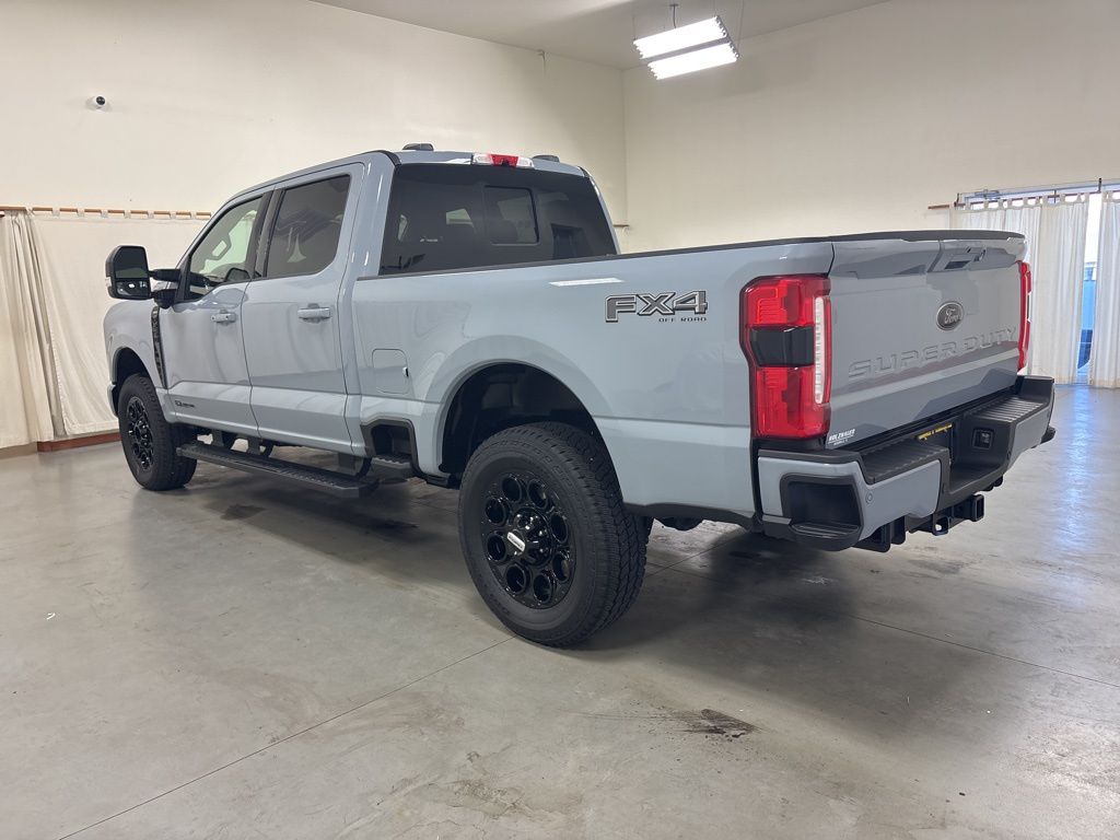 2026 Ford F-250 Super Duty Lariat - Photo 6