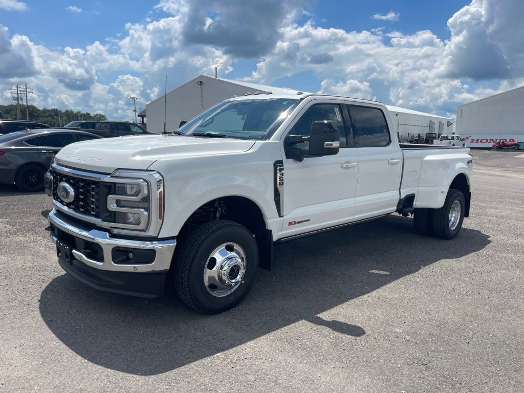 New 2026 Ford F-350 Lariat Truck