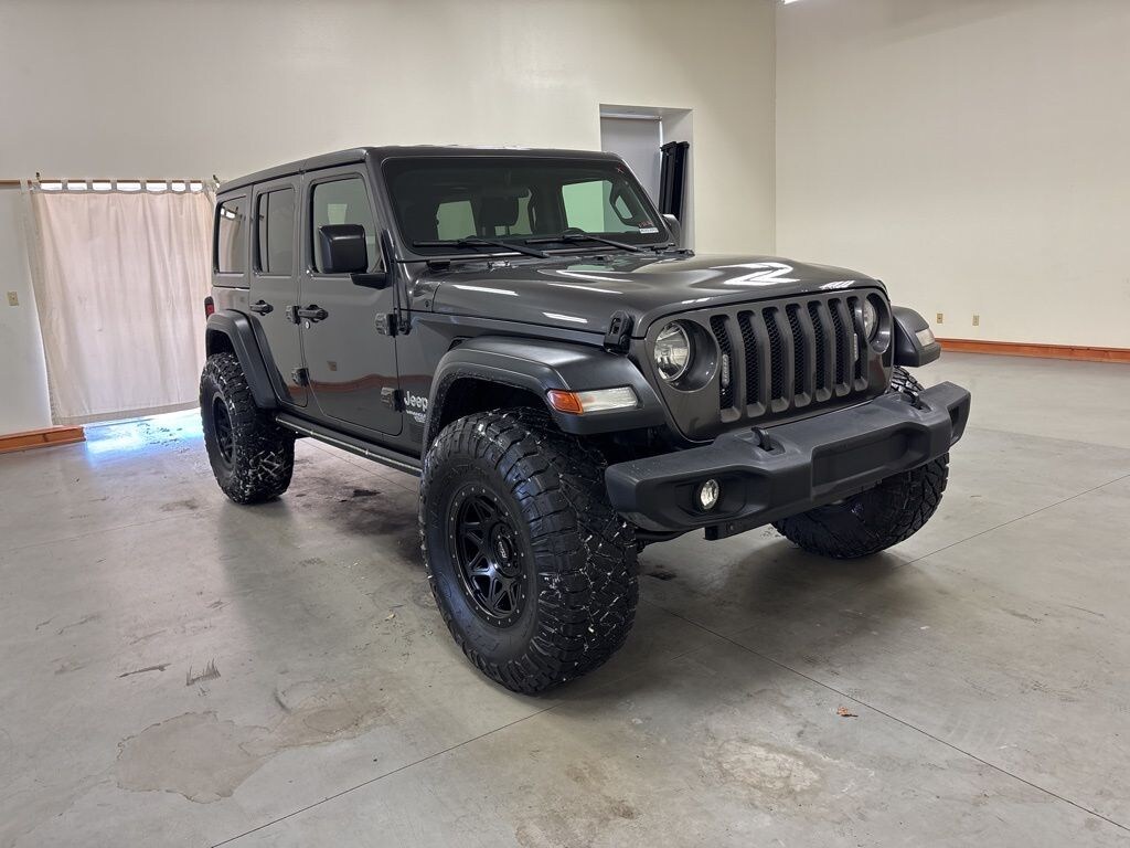 Used 2020 Jeep Wrangler Unlimited Sport SUV