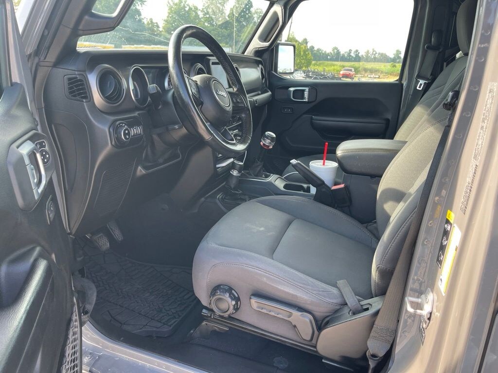 Used 2021 Jeep Gladiator Sport Truck