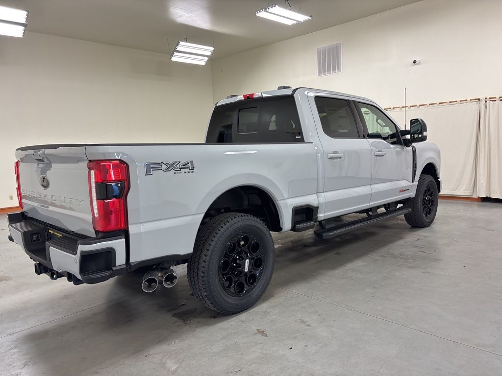 2026 Ford F-350 Super Duty Lariat - Photo 8