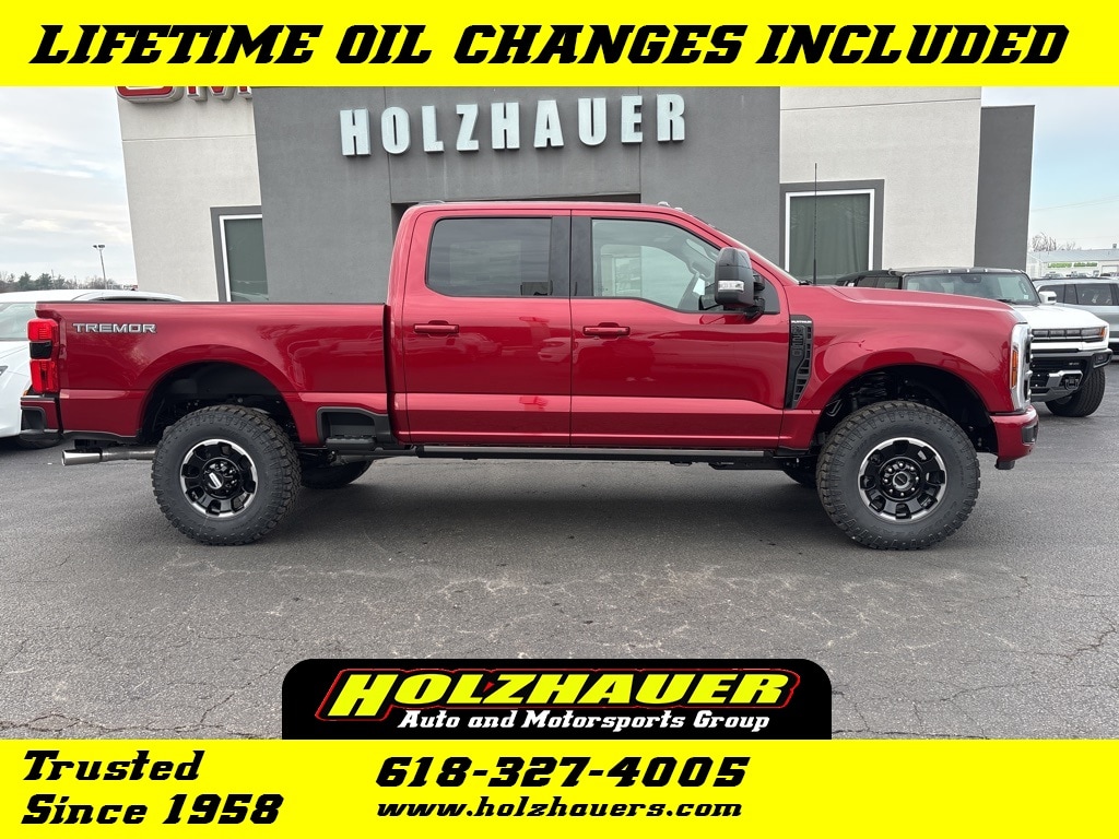 2026 Ford F-250 Super Duty Platinum's photo