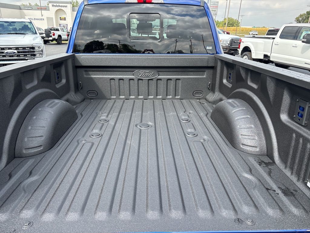 2026 Ford F-350 Super Duty XLT - Photo 28
