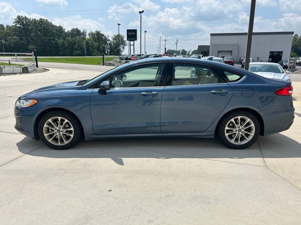 Used 2019 Ford Fusion SE Sedan