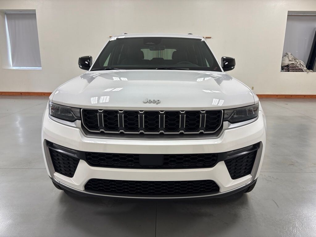 Used 2026 Jeep Grand Cherokee Limited SUV