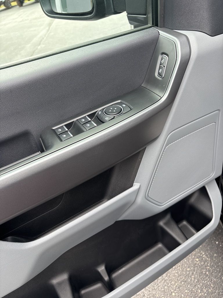 2026 Ford F-250 Super Duty XL - Photo 17