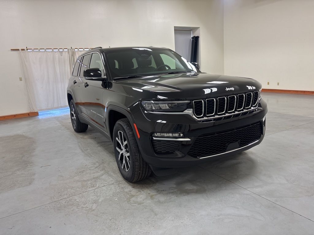 Used 2024 Jeep Grand Cherokee Limited SUV