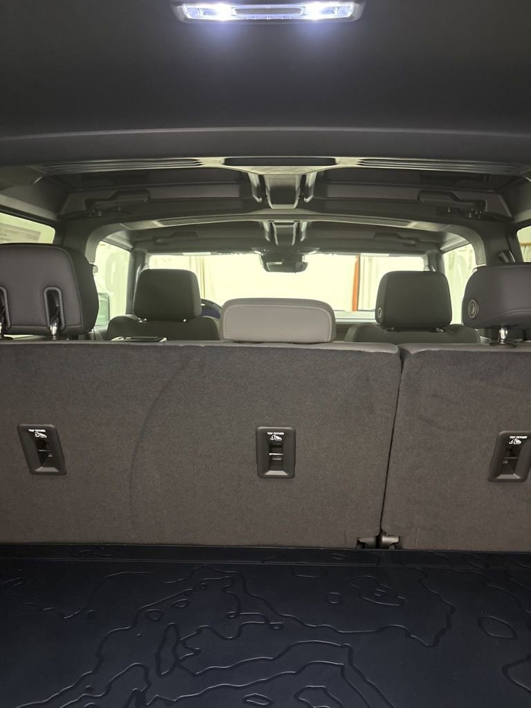 2025 GMC HUMMER EV 3X - Photo 36