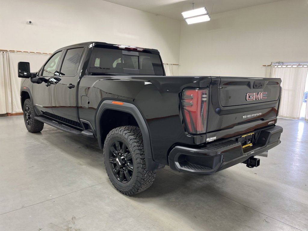 2025 Gmc Sierra 2500 HD AT4 photo 3