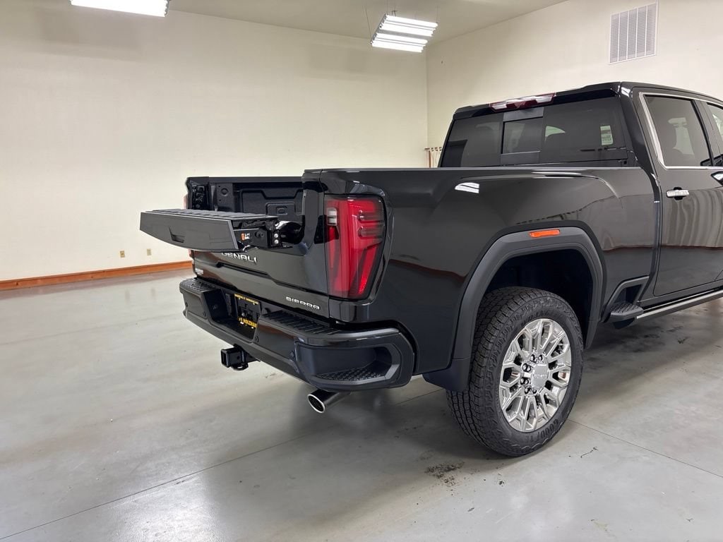 2026 GMC Sierra 2500HD Denali - Photo 9