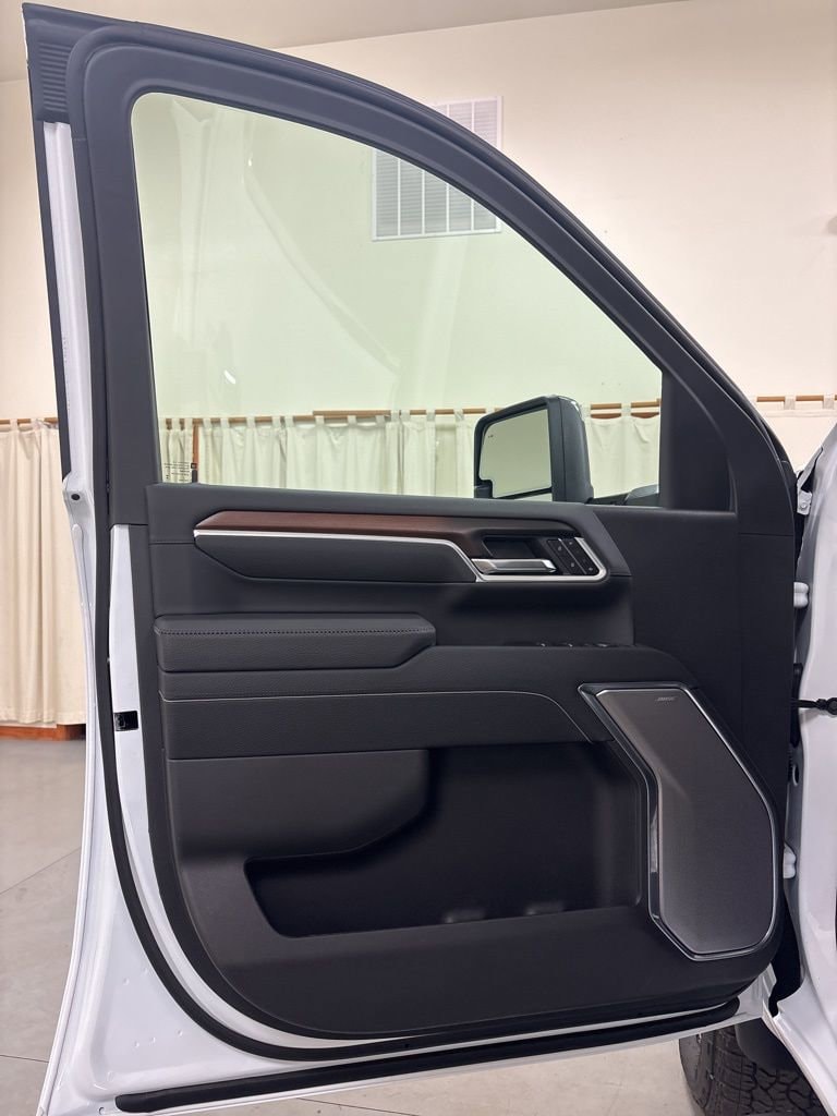 2026 GMC Sierra 2500HD Denali - Photo 18