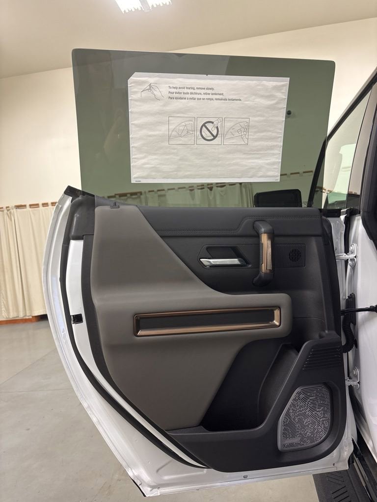 2025 GMC HUMMER EV 3X - Photo 31