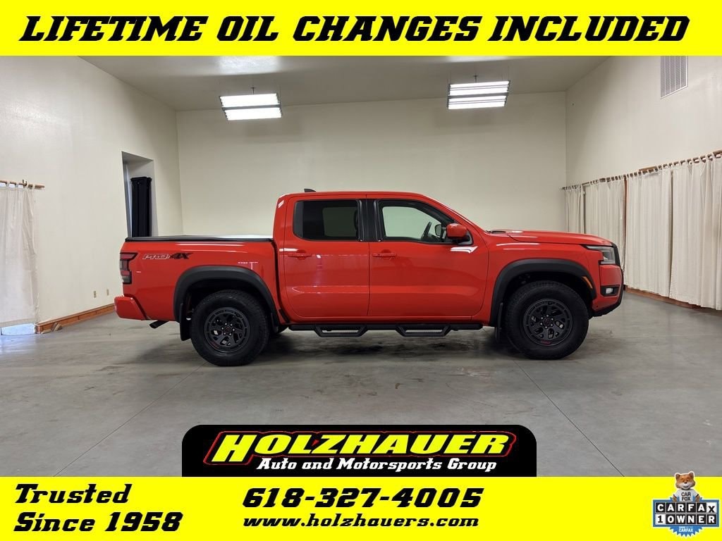 2025 Nissan Frontier PRO-4X Crew Cab 4X4's photo