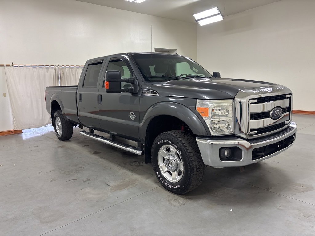 2015 Ford F-350 XLT photo 2