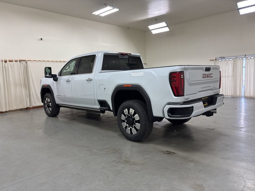 2026 GMC Sierra 2500HD Denali - Photo 6