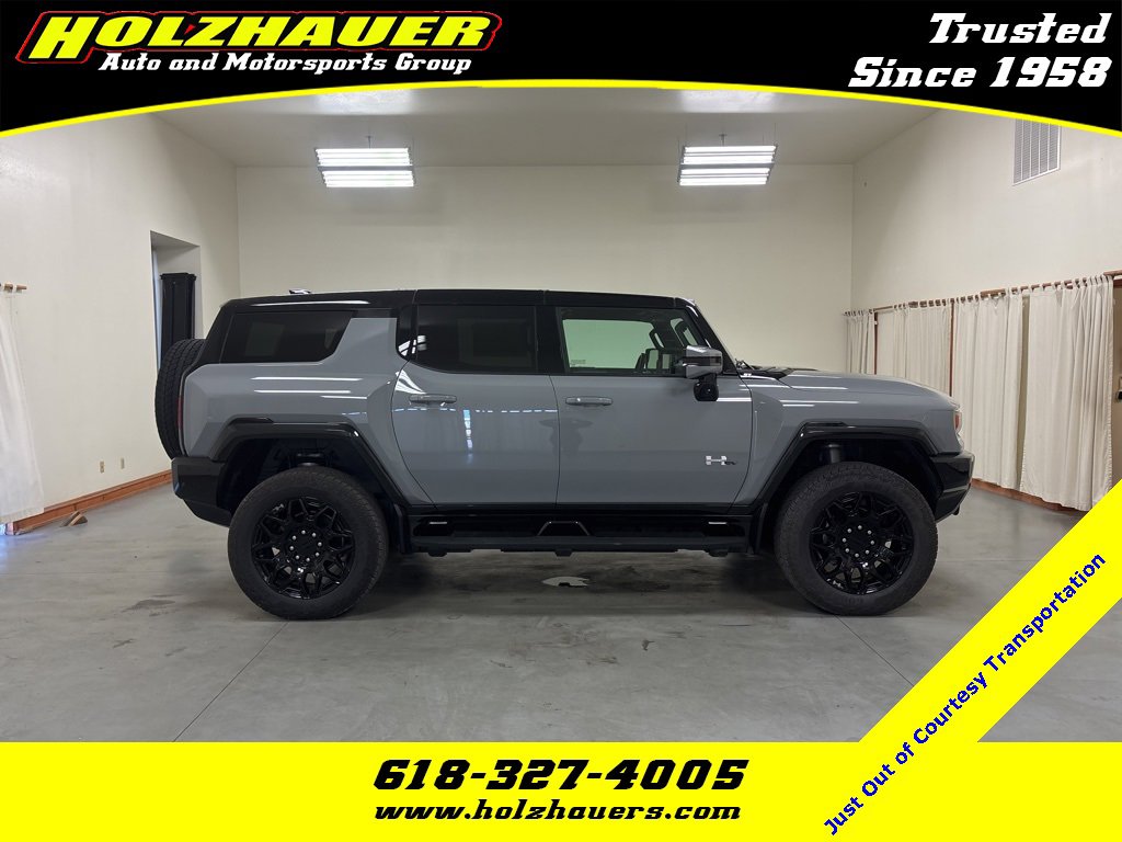 2025 GMC HUMMER EV 2X's photo